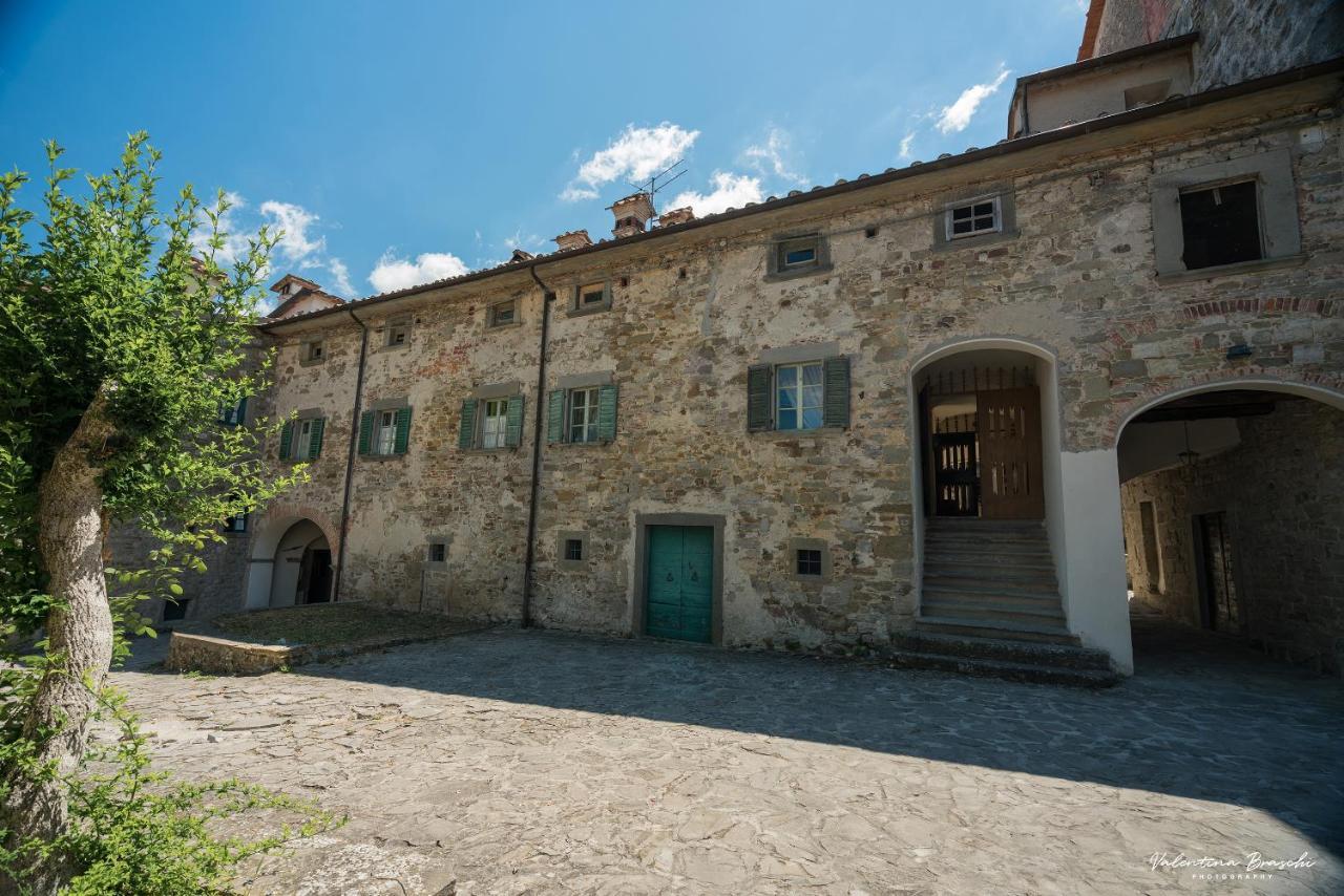 Villa Castello Di Sarna Chiusi della Verna Exterior foto